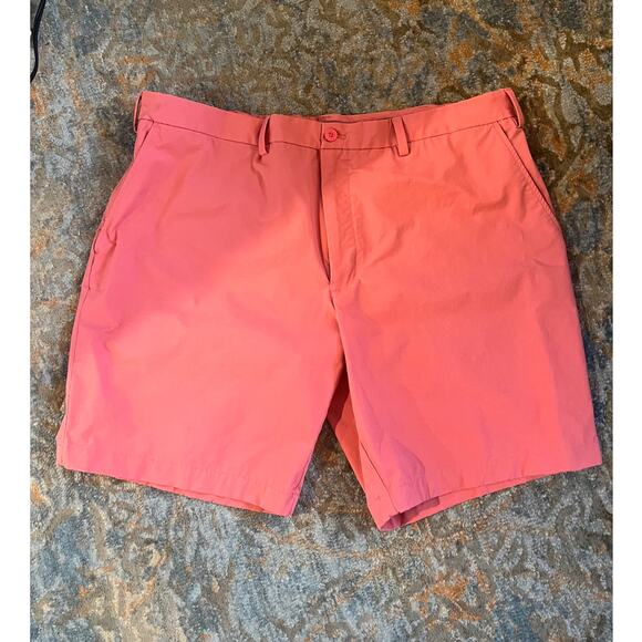 Vineyard Vines On The Go Performance Shorts, Size 44 - Picture 1 of 3